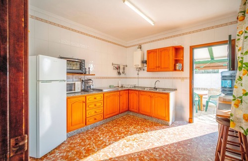 El Palmar Ski Chalet | Villa Angela el Palmarnvery close to the beach (pets free)
