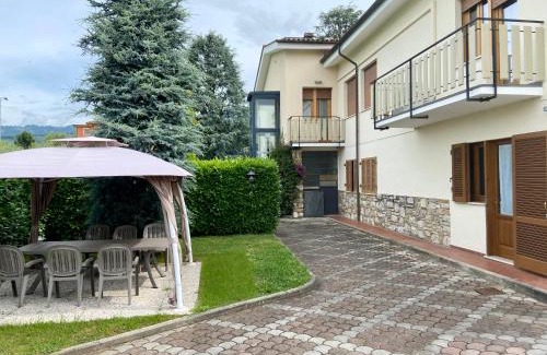 Marlia Villa | Villa Anna with pool and lift