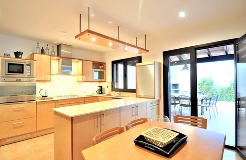 Cala Mesquida House | VILLA AUREA on the first line of sea. Aircon available - Free Wifi