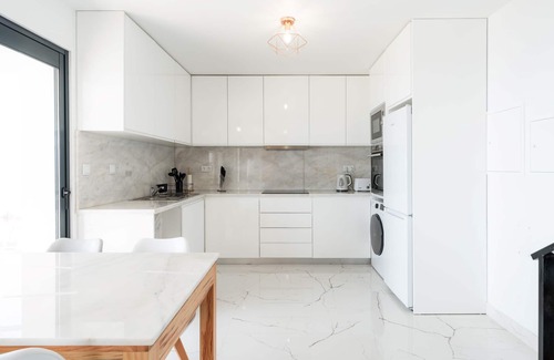 Calheta Villa | Villa Blue Sea Tower plus Guest Villa. Large Private Heated Pool. Table Tennis