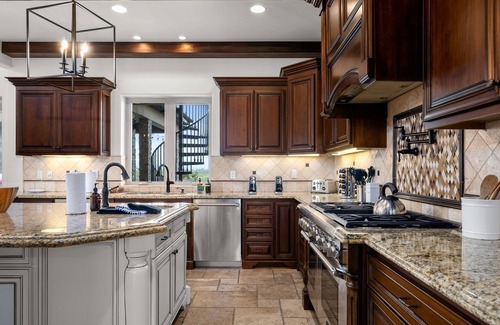 Temecula House | Villa Cabernet -8 BR Luxury Wine Country Estate