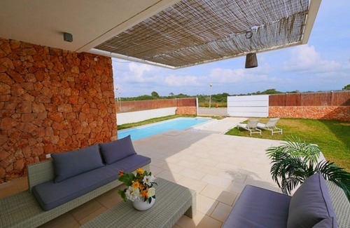 Sa Rapita Villa | Villa "Can Bosquerro" close to the Beach with Pool, Wi-Fi, A/C, Balcony, Terrace & Garden