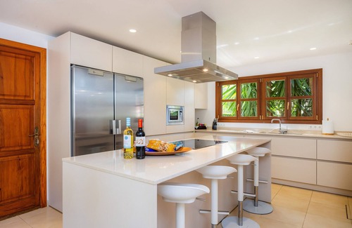 Urbanitzacio Gotmar Villa | Villa "Can Toni" with Mountain View, Private Pool & Wi-Fi