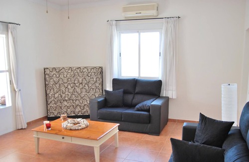 Albanchez Villa | Villa "Casa Aleja" with Mountain View, Pool, A/C & Wi-Fi