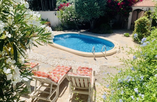 Fortuna Villa | Villa Casa Hermosa in Los Banos De Fortuna, 200 metres from spa baths, with pool