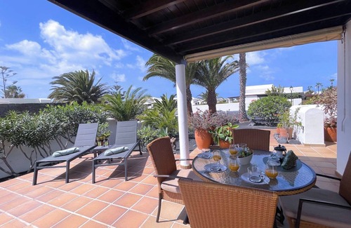 Montana Roja Villa | Villa Casa Karoline: With a sunny terrace, heated pool, comfort, and privacy