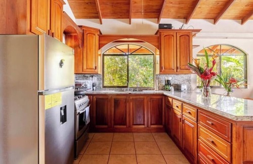 Cascada Azul House | Villa Cascada Sanctuary