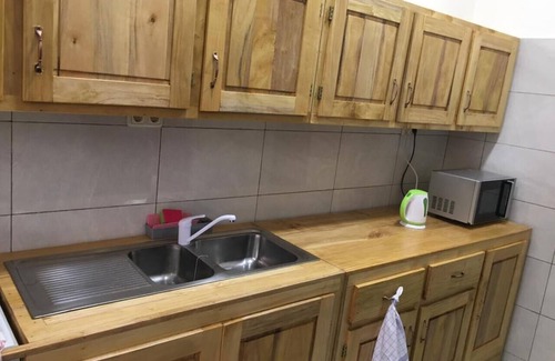 Abomey-Calavi Apartment | Villa Cocotiers A11, ideal for vacations close to the sea and nature