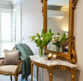 Mount Dandenong Apartment | Villa d'Amour