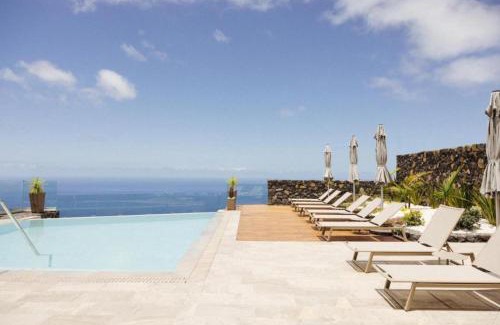 Las Indias Villa | Villa de lujo en La Palma con Vistas al Mar y Piscina