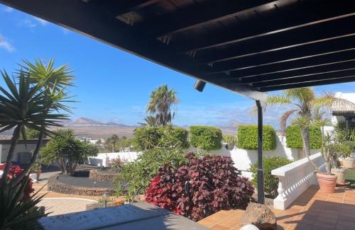 Nazaret Villa | Villa Dora Bella Lanzarote