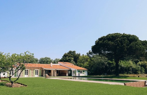 Les Portes-en-Re Villa | Villa du Golf - Tennis court