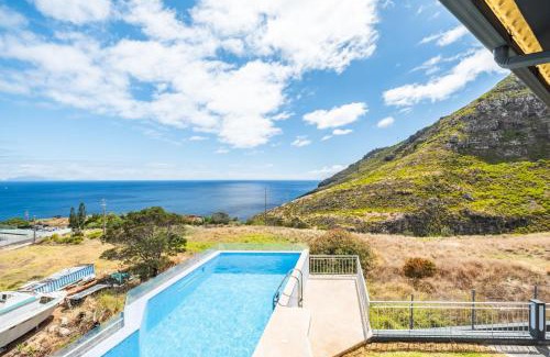 Machico Villa | Villa Eastern Edge by Homie