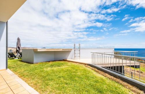 Machico Villa | Villa Eastern Edge by Homie