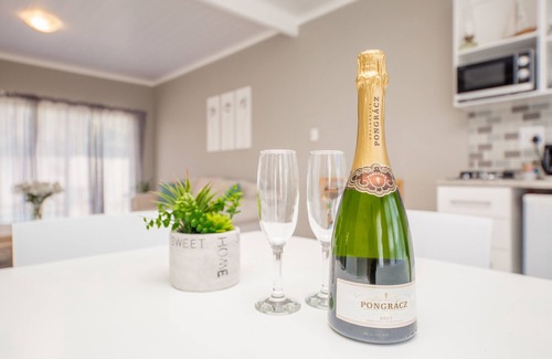 Elgin Apartment | Villa Eika