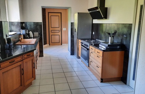 Carentoir House | Villa Excalibur