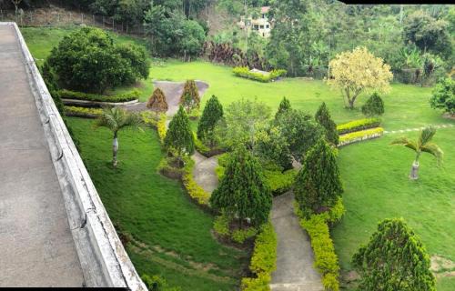 La Mesa Villa | Villa familiar para descanso en La Mesa