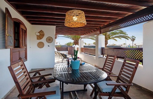 Montana Roja Villa | Villa Faro Park 2