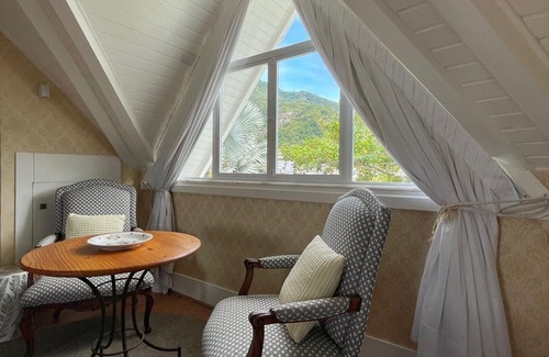 Recreio dos Bandeirantes House | Villa Firenze @villafirenze rj Paradise beaches Rio de Janeiro