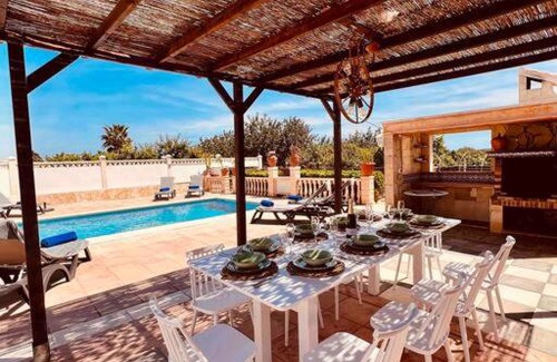 Sant Josep de sa Talaia Ski Chalet | Villa Flamingos, Playa d'en Bossa area - Adults only