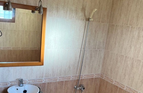 Locaiba Villa | Villa Flo - very large, cheerful villa with private pool and garden