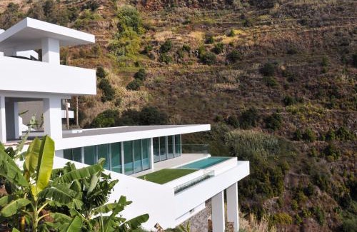 Calheta Villa | Villa Gia