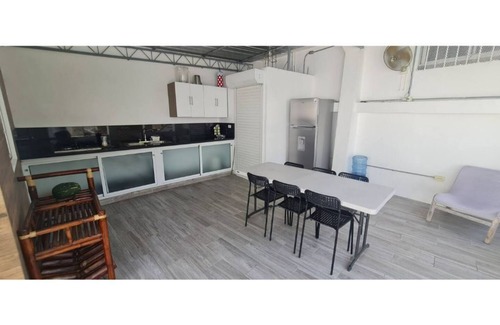 Los Alcarrizos House | Villa H2o, in the city 10-15 minutes from the Center