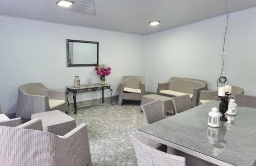 Cerro Azul House | Villa Helena