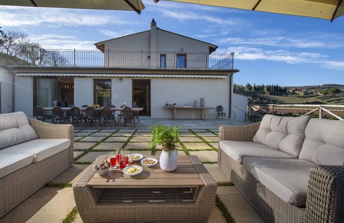 Panzano in Chianti Villa | Villa Il Tinaio in Chianti by Fantasia Villas