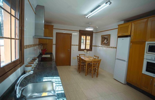 Rincon de la Victoria Villa | 'Villa Ilusión Home' with Private Terrace, Wi-Fi and Air Conditioning