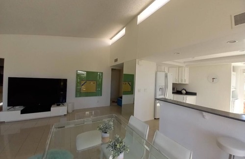 Palm Desert House | VILLA IN DESIRABLE IRONWOOD COUNTRY CLUB