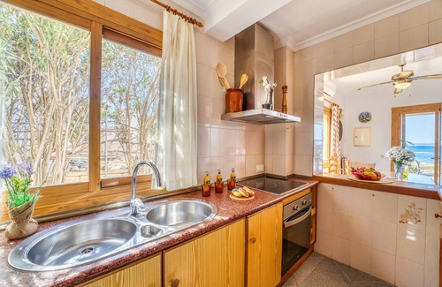 Urbanizacion S'Estanyol Ski Chalet | Villa in front of the sea Casa Sa Nau in Mallorca