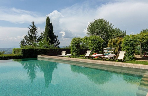 Greve in Chianti Villa | Villa in La Presura with 8 bedrooms sleeps 16