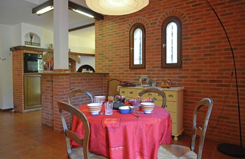 Le Boulou Villa | Villa in Le Boulou with Scenic Hilltop Views