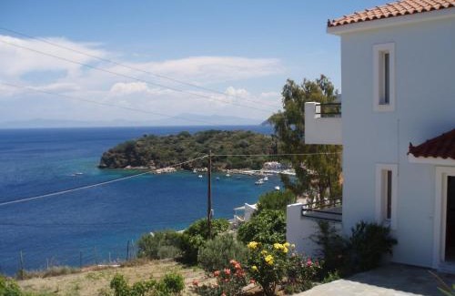 Samos Town Villa | Villa in Samos near Aghia Paraskevi Beach