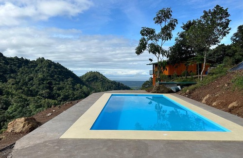 Parrita Villa | Villa In the heart of the Jungle With Amazing Mountain views