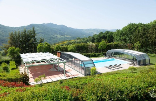 Trivigno Villa | Villa in Trivigno with 9 bedrooms sleeps 18