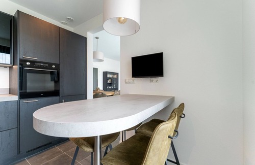 Zeewolde Villa | Villa in Zeewolde with Terrace