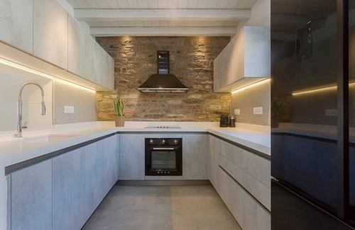 Elia Villa | Villa Ionas - Seven Bedroom Villa, Sleeps 14