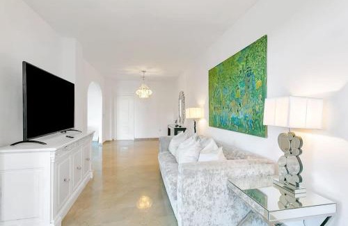 San Roque House | Villa Jacqueline in San Roque