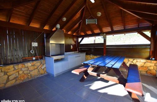 Peqiin Hadasha House | Villa Joe