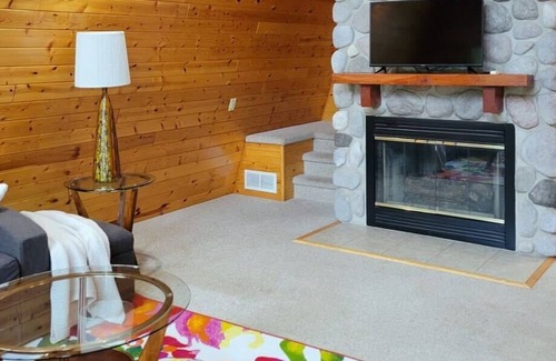 Bangor Villa | Villa Juliet on Willow Pond