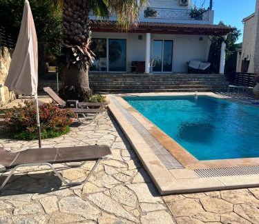 Planos Villa | Villa Keshi