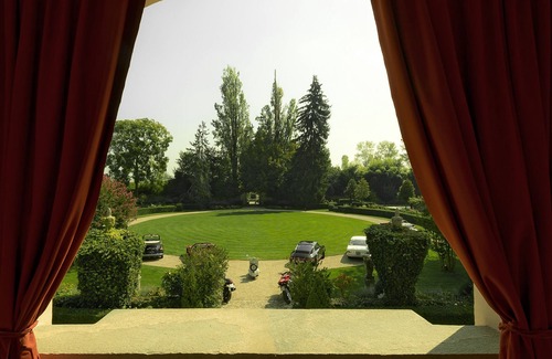 Madonna dell'Olmo Villa | Villa Kimera