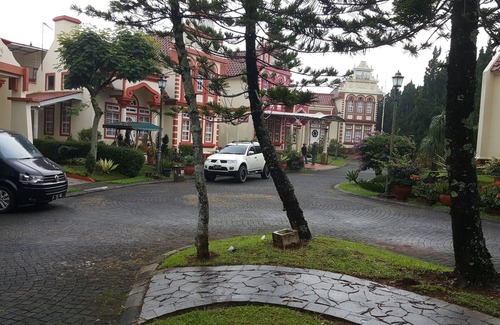 Cipanas Villa | Villa Kota Bunga Homey (R9/14 Eindhoven)