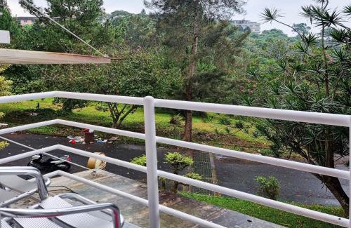 Cipanas Cabin | Villa Kota Bunga puncak private pool