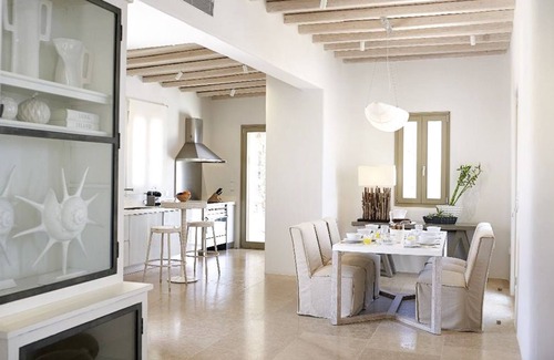 Paradise Villa | Villa Kyros I - Eight Bedroom Villa, Sleeps 16