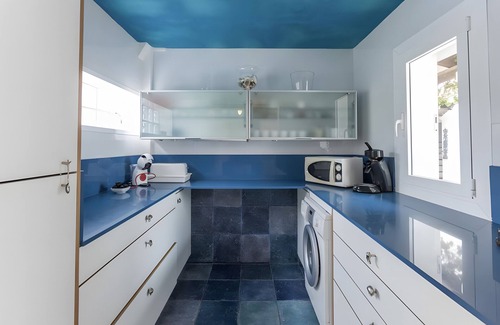 Cala d'Or Villa | Villa 'La Chamade' with Sea Views, Private Pool and Wi-Fi