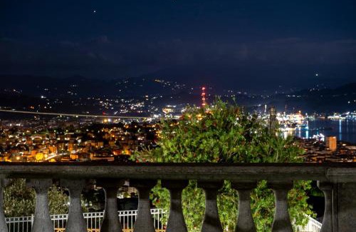 La Spezia Villa | Villa Le Palme Swimming-Pool & Relax in the Gulf of Poets