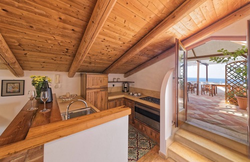 Ischia Porto Bed & Breakfast | Villa Lieta